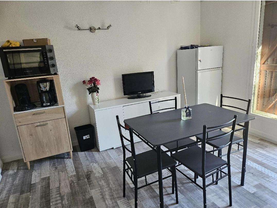 Maison Marseillan Extérieur photo